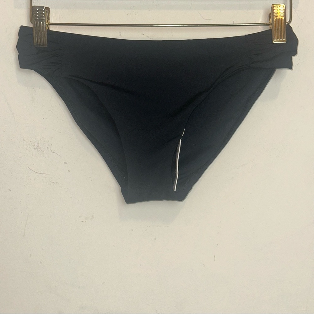 Trina Turk Swim Bottoms Women’s Size 6 Black Gold Hardware Modern Vacation Y2K
